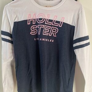 Hollister Woman’s Long Sleeve Tee in Navy and White with Pink Accents